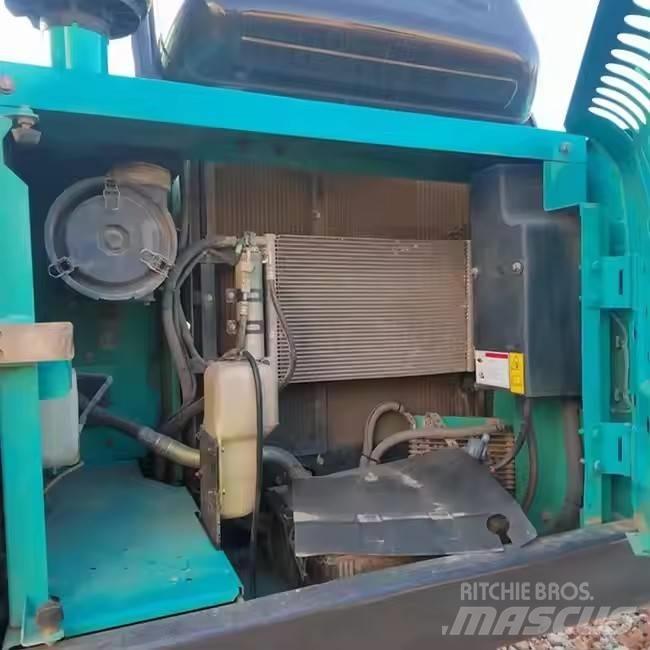 Kobelco SK 130 حفارات زحافة