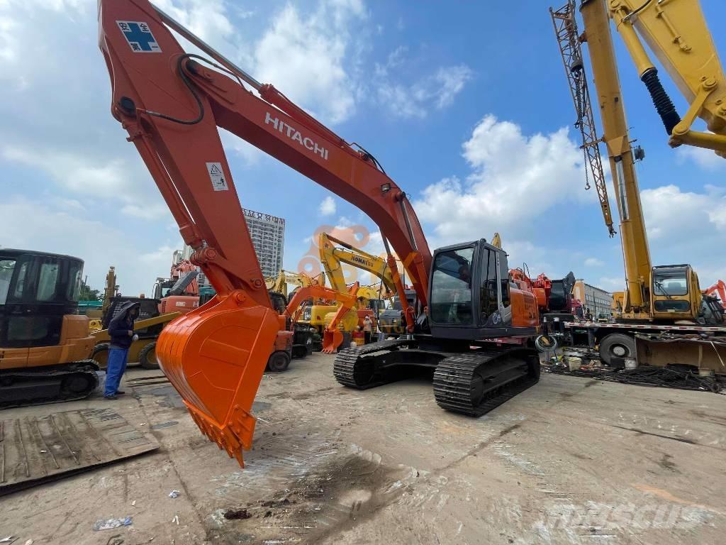 Hitachi ZX 240 حفارات زحافة
