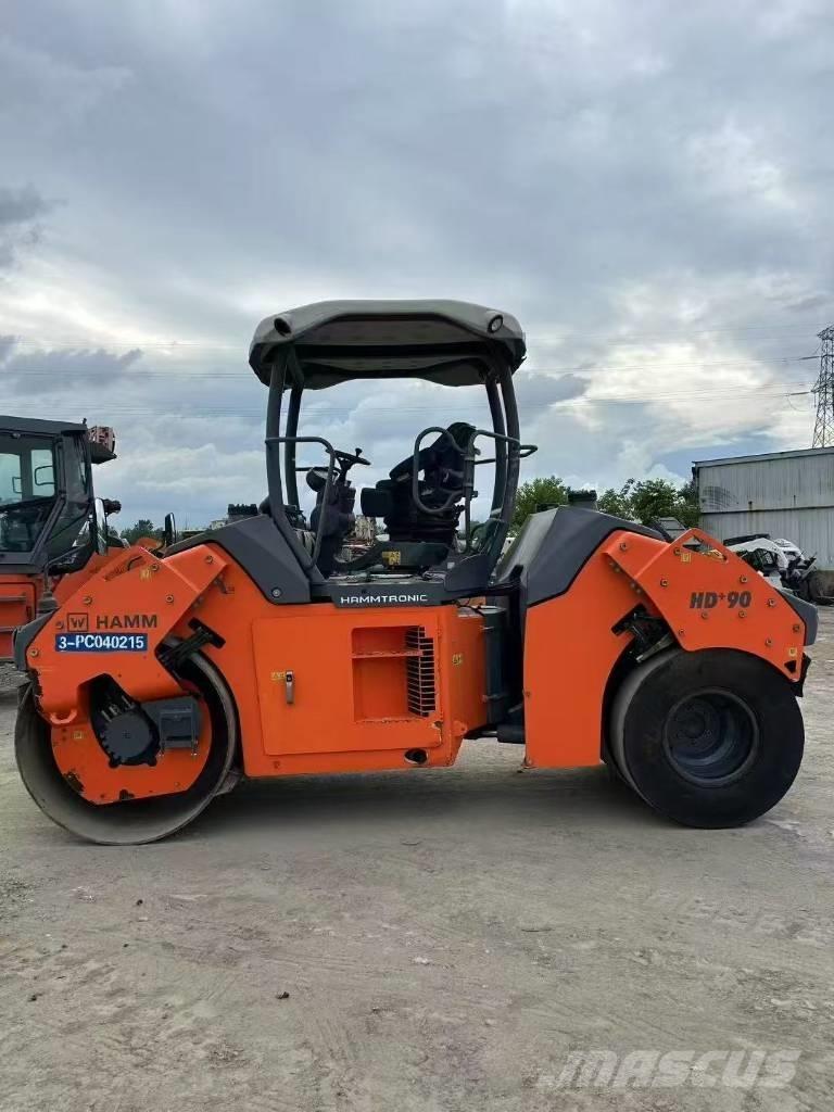 Hamm HD 90 مداحل مزدوجة