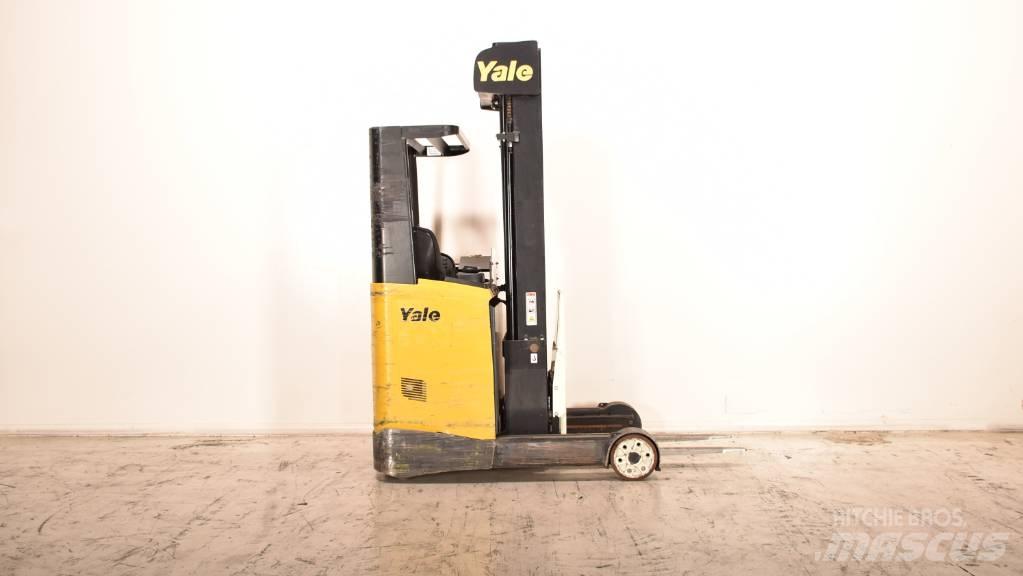 Yale MR 14 شاحنة مناولة