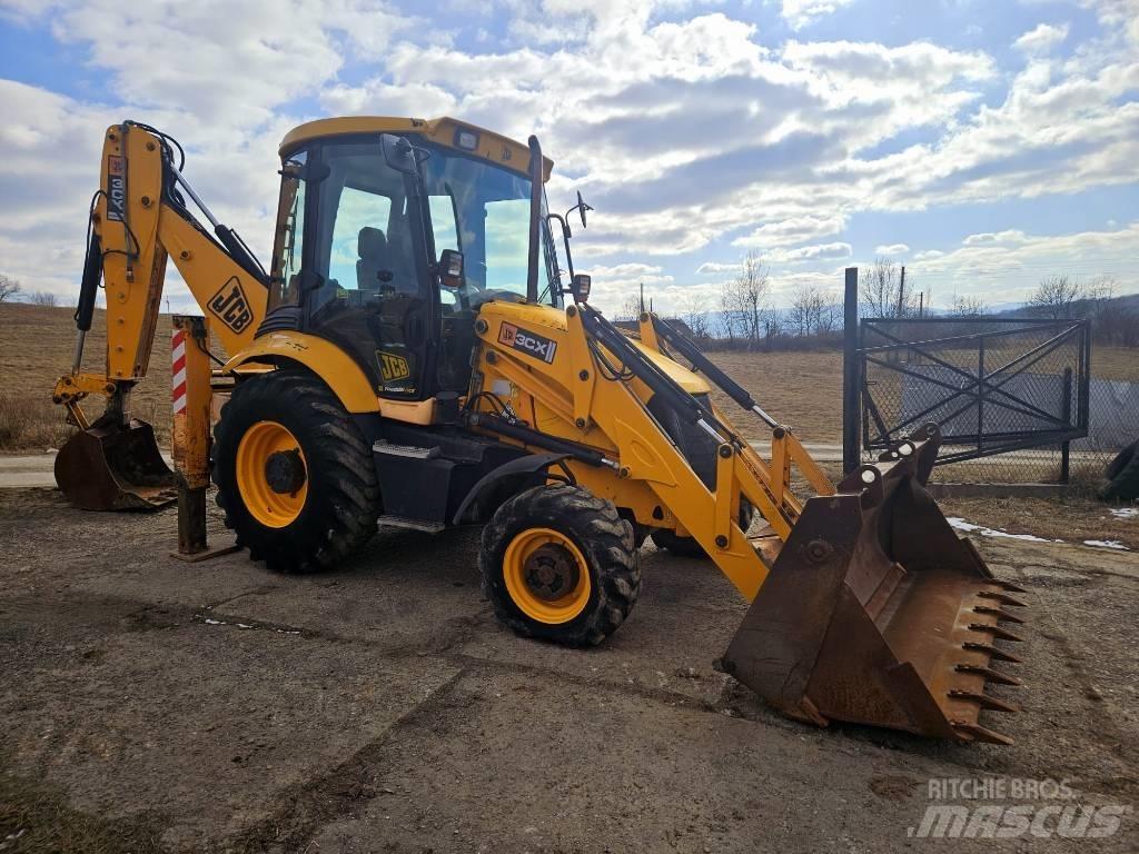 JCB 3CX لوادر ذات جرافات عكسية