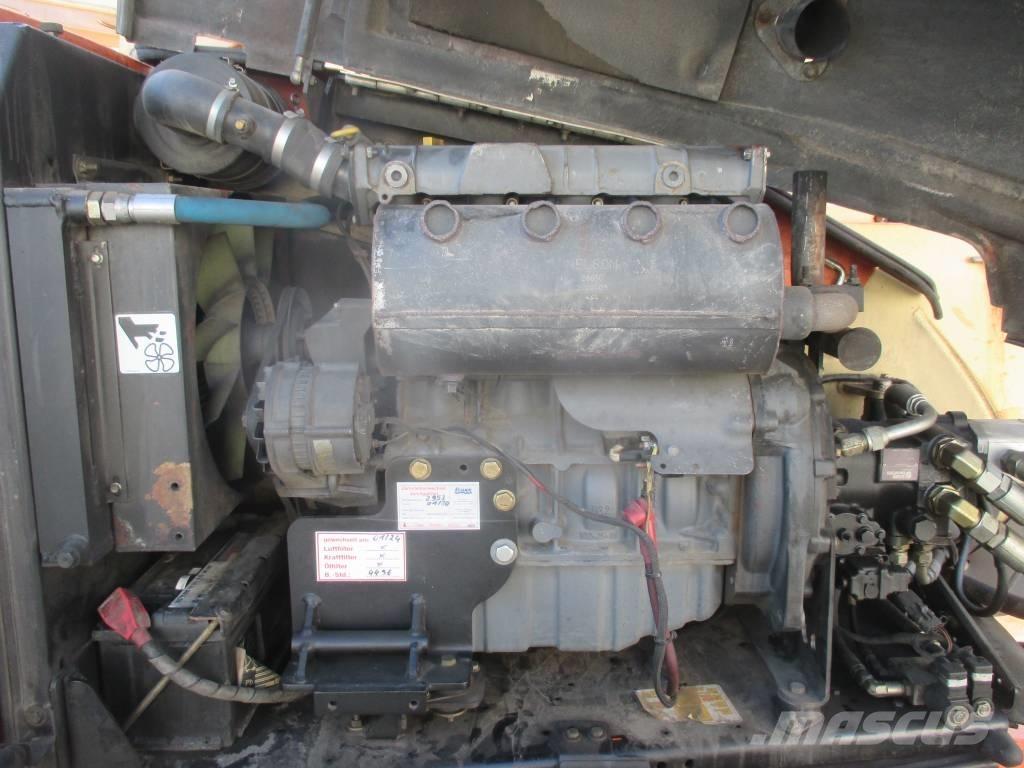 JLG 600 AJ رافعات سلة مفصلية