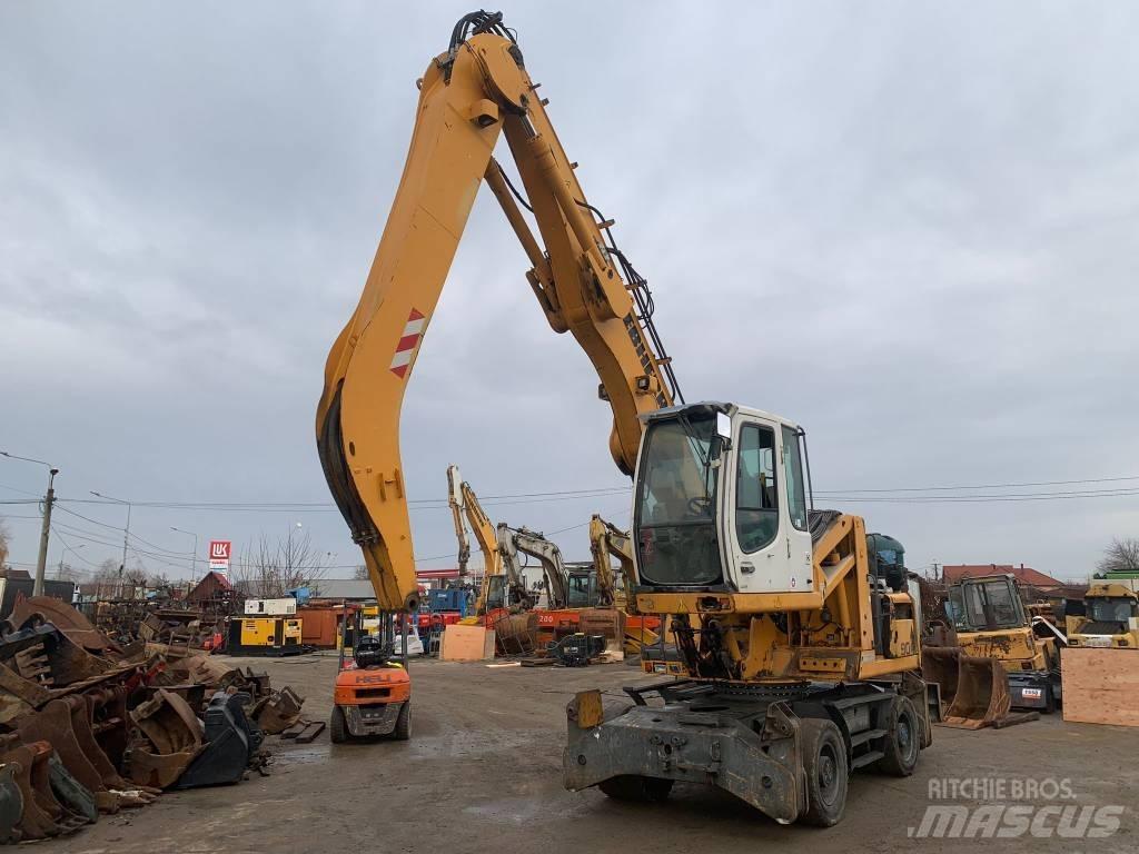 Liebherr A 904 C حفارات بعجل