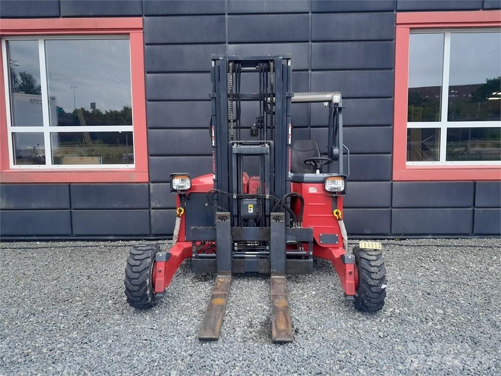 Moffett M4 25.3 شاحنات ذات رافعات شوكية - أخرى