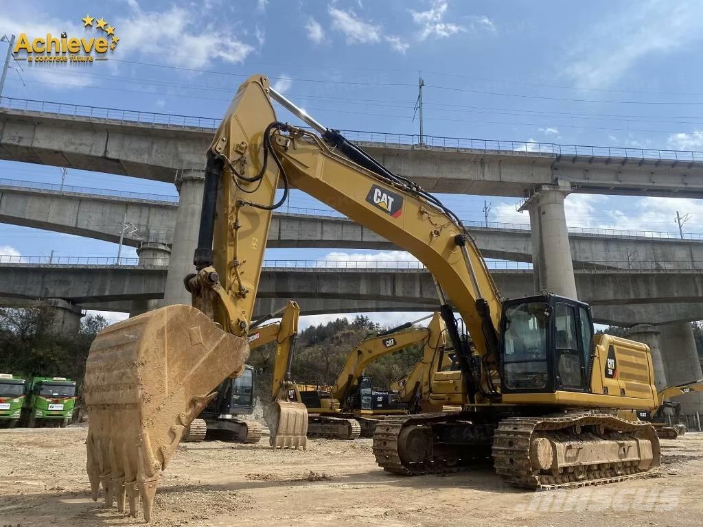 CAT 336 حفارات زحافة