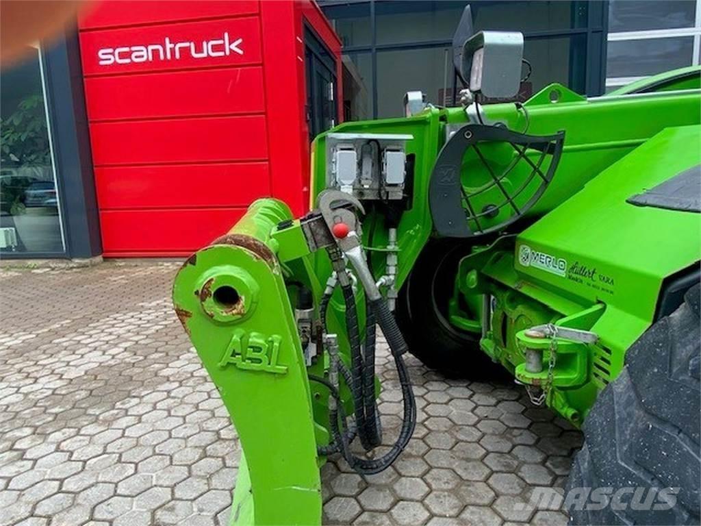 Merlo P27.6 TOP مناولات متداخلة