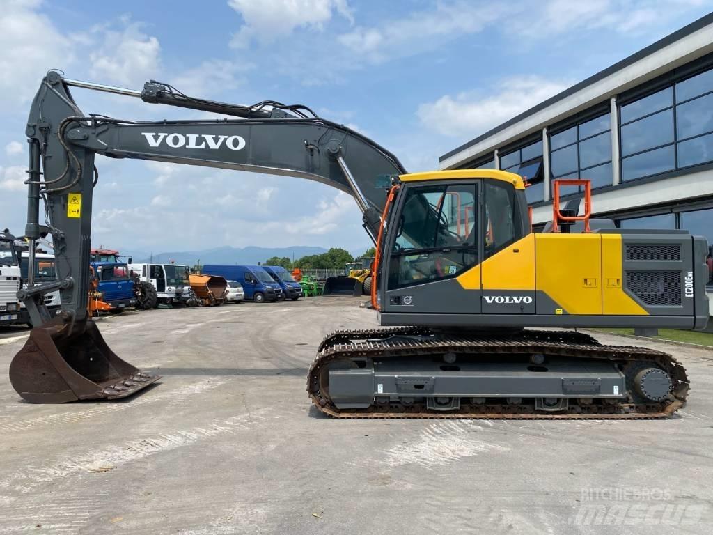 Volvo EC200 ENL حفارات زحافة