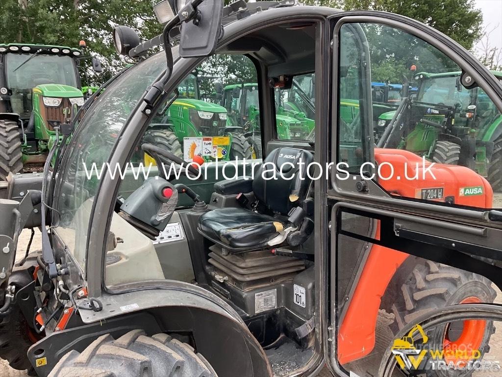 Ausa T 204 H مناولات متداخلة