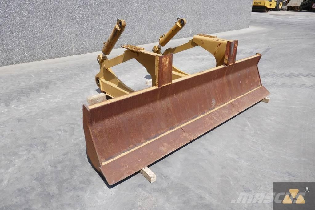 CAT Skidder blade نصول