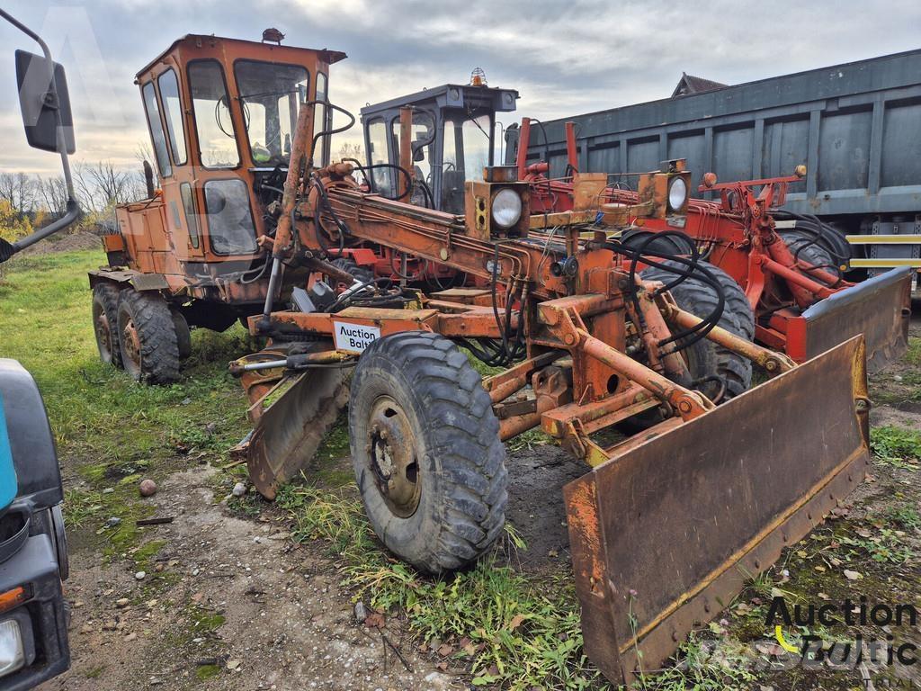  Onbekend BGP-180 معدات تمهيد الطرق