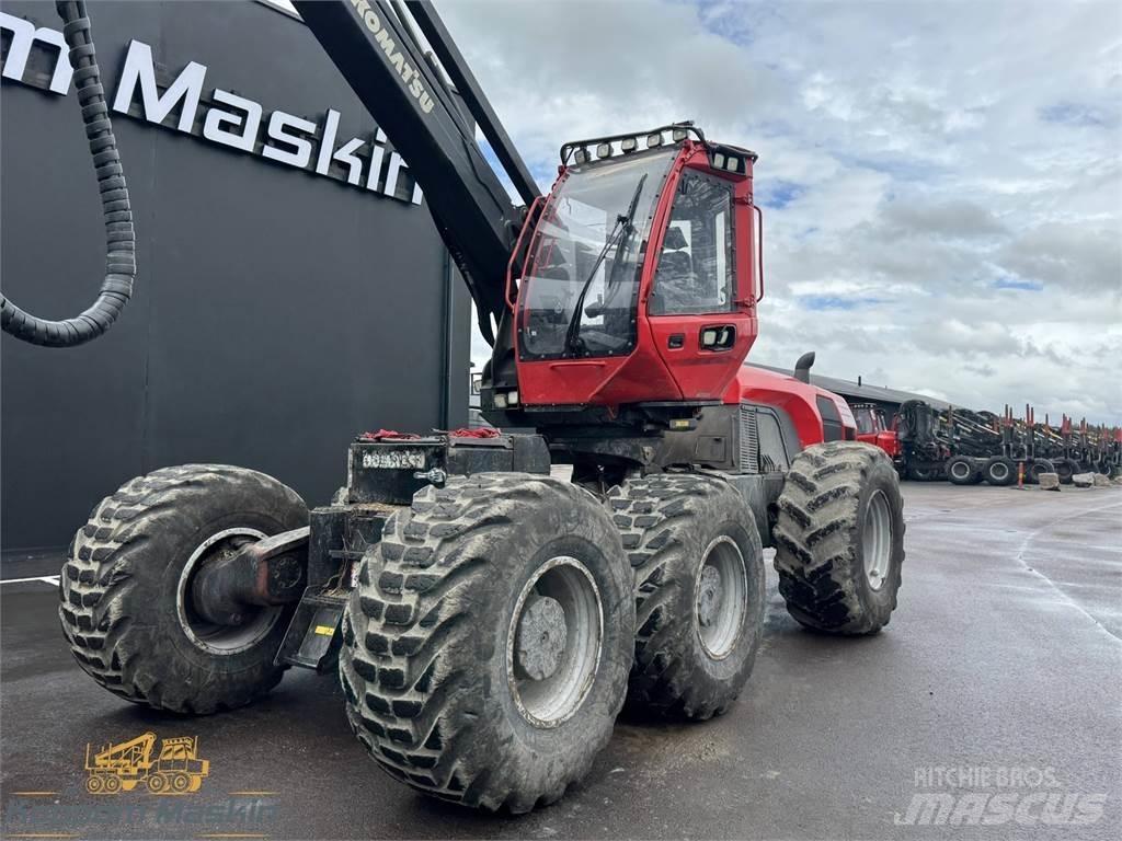 Komatsu 951 حصادات