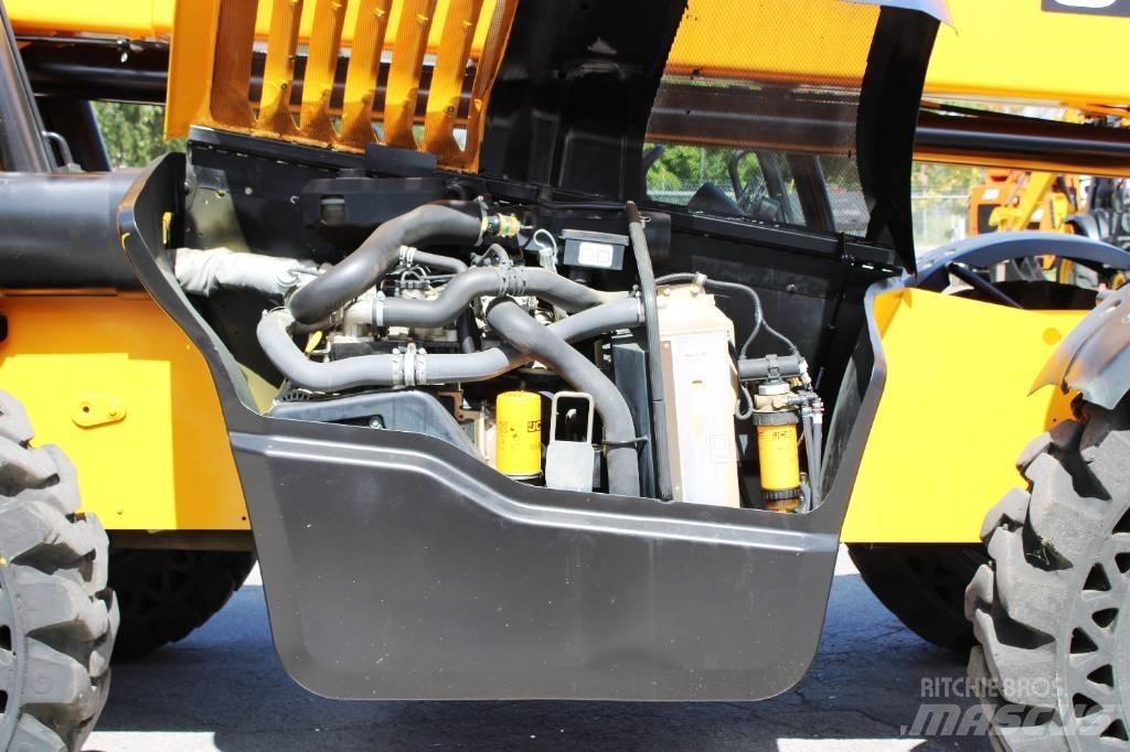 JCB 507-42 مناولات متداخلة