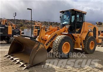 Hyundai HL940 لوادر بعجل