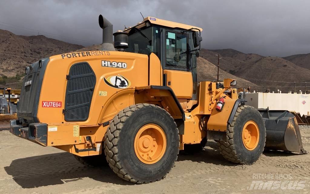 Hyundai HL940 لوادر بعجل