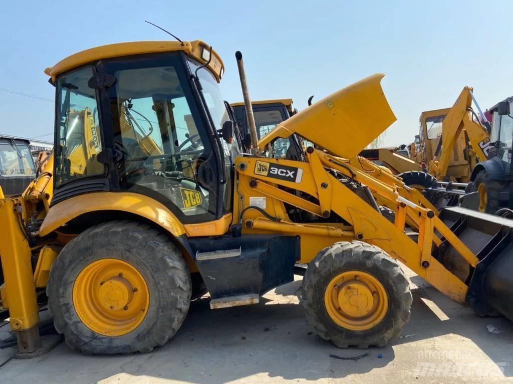 JCB 3 CX لوادر ذات جرافات عكسية