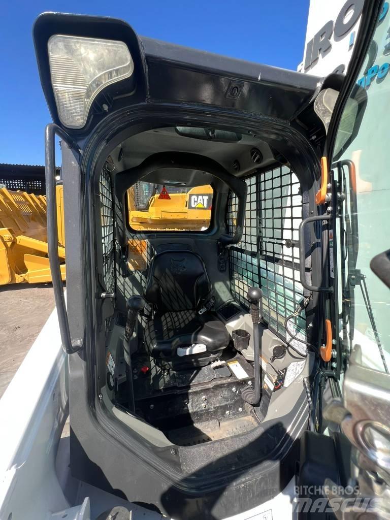 Bobcat T550 لوادر انزلاقية التوجيه