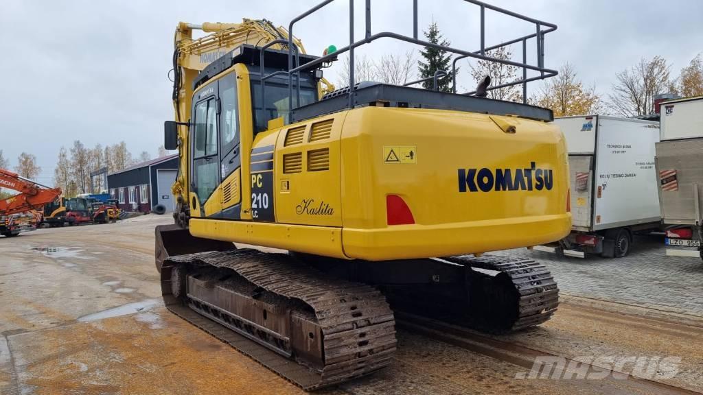 Komatsu PC 210 LC-10 حفارات زحافة