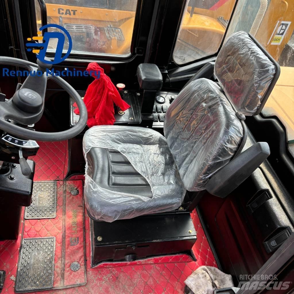 CAT 950 H لوادر بعجل
