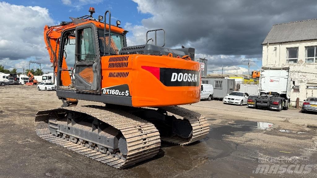 Doosan DX160LC-5 حفارات زحافة