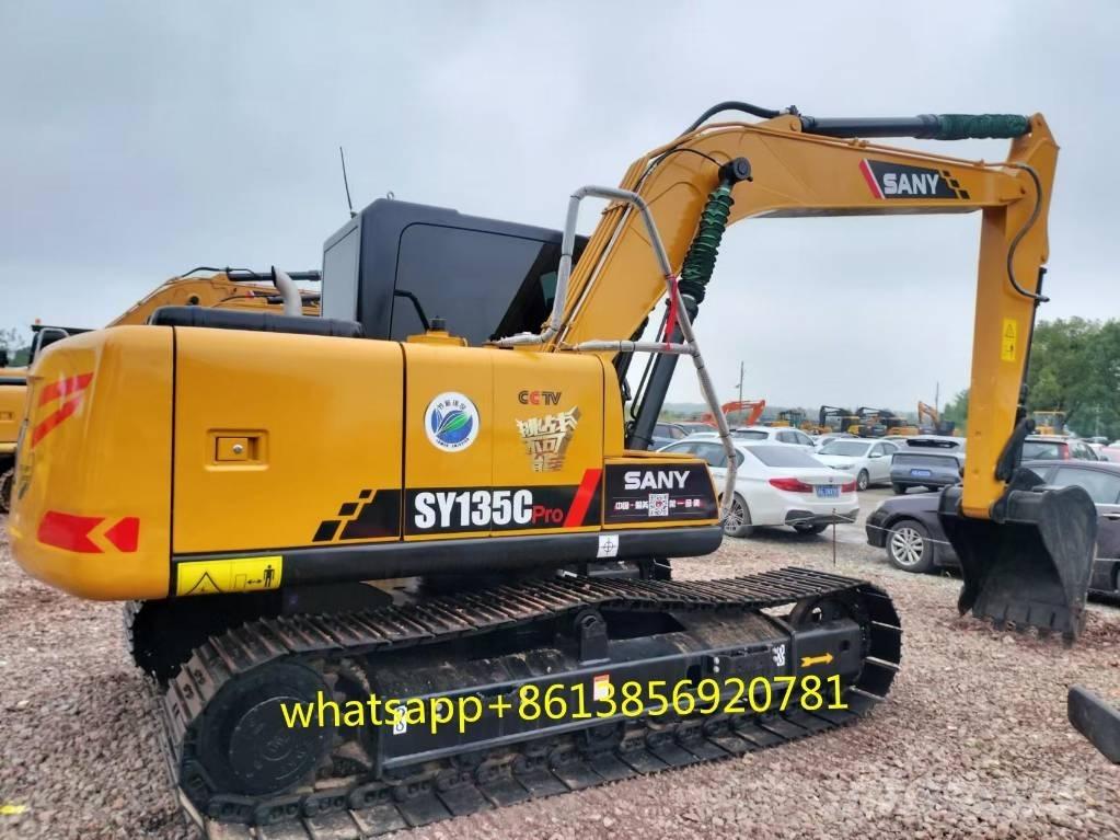 Sany SY 135 C حفارات زحافة