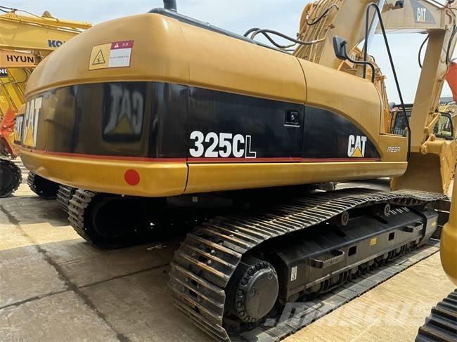 CAT 325 CL حفارات زحافة