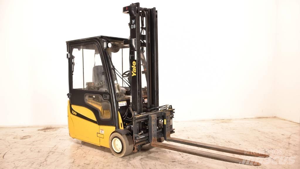Yale ERP 20 VTLWB شاحنات ذات رافعات شوكية تعمل بالكهرباء