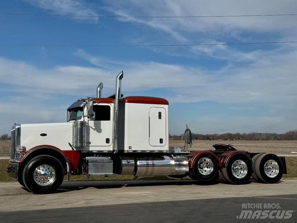 Peterbilt 389 وحدات الجر