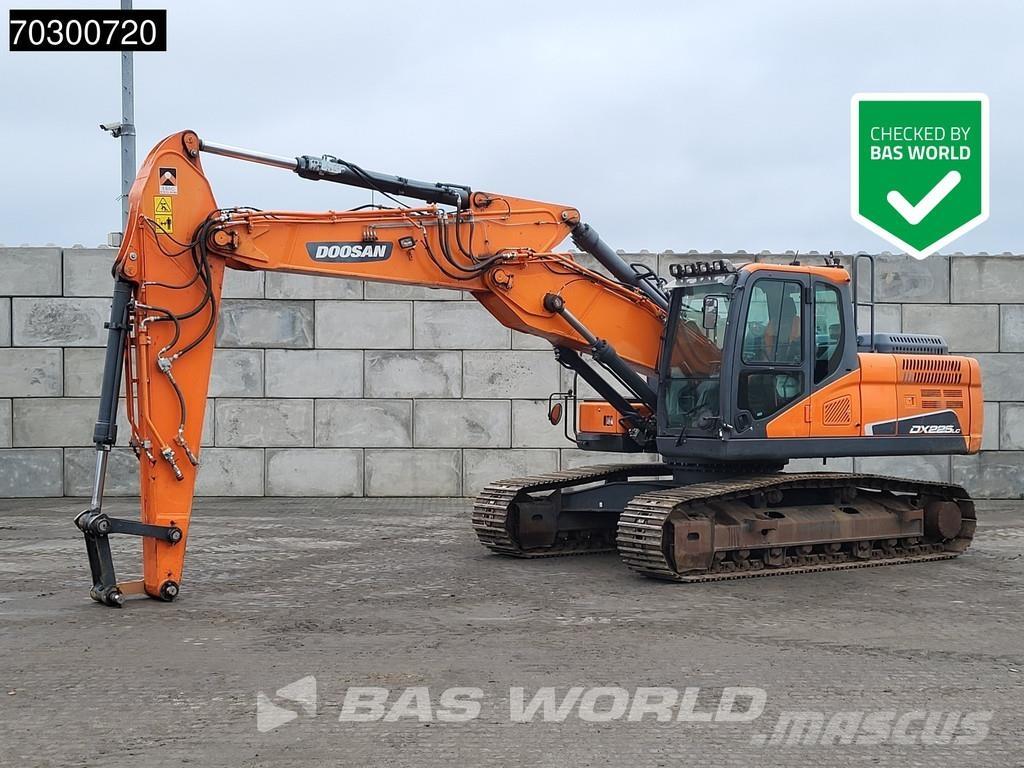 Doosan DX225 LC-5 حفارات زحافة