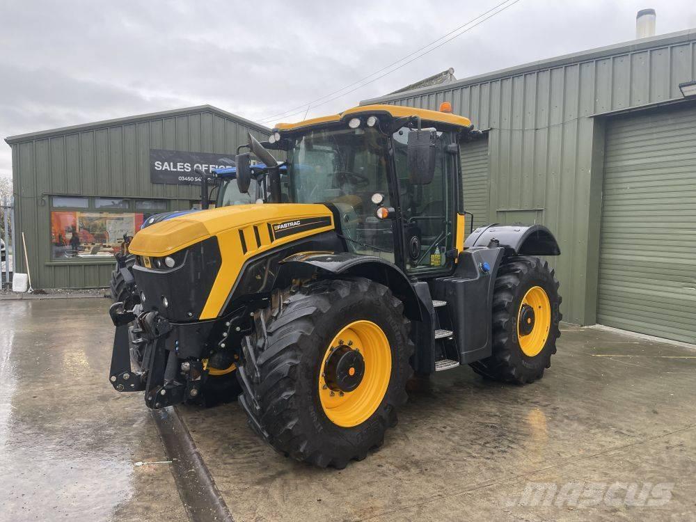 JCB 4220 الجرارات