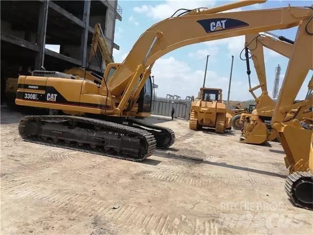 CAT 330 B L حفارات زحافة