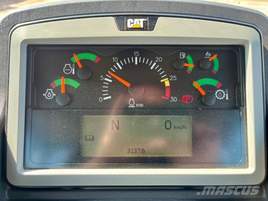 CAT 730 أخرى