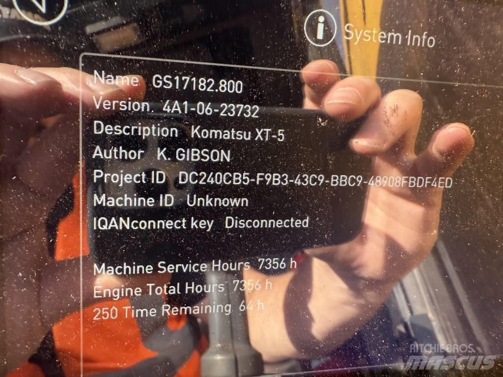 Komatsu XT 445 L-5 قاطعات وجامعات الأشجار