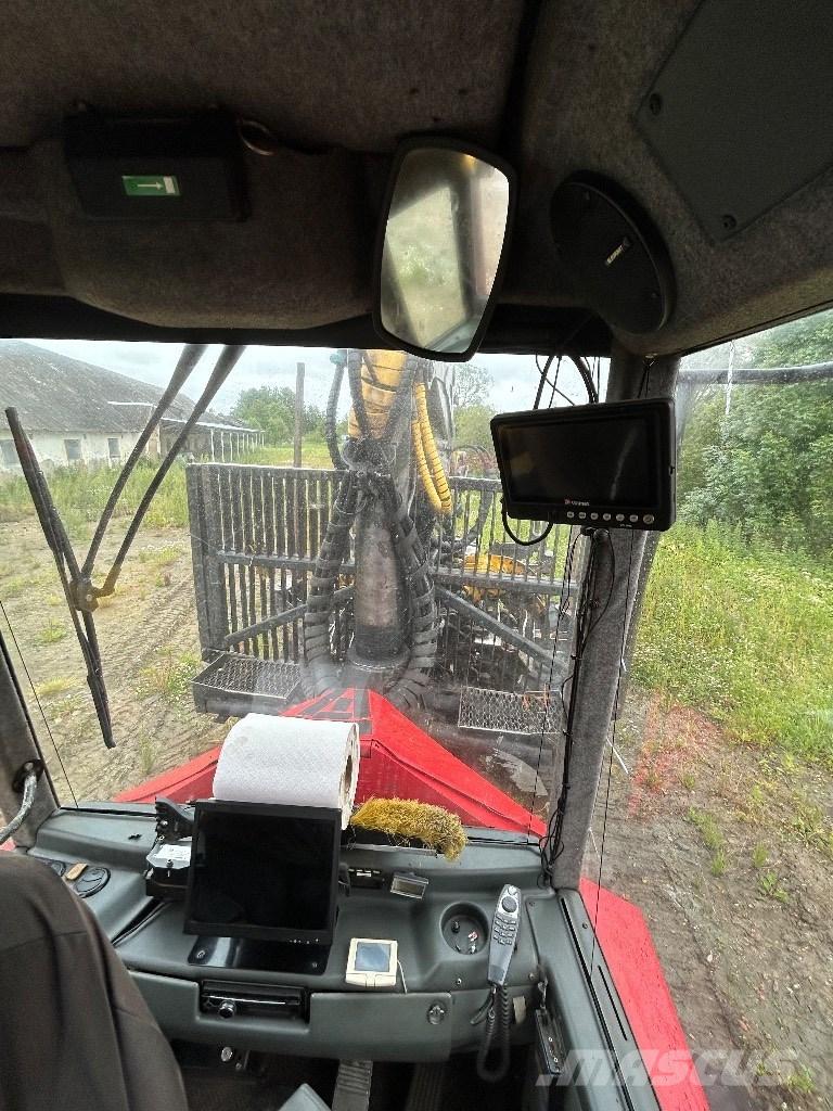 Valmet 840.4 شاحنات