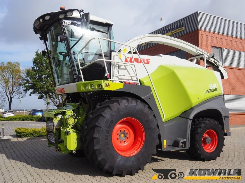 CLAAS Jaguar 840 4WD علافات ذاتية الدفع