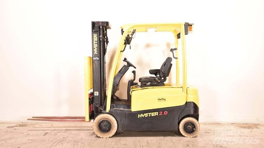 Hyster J 2.0 XN شاحنات ذات رافعات شوكية تعمل بالكهرباء