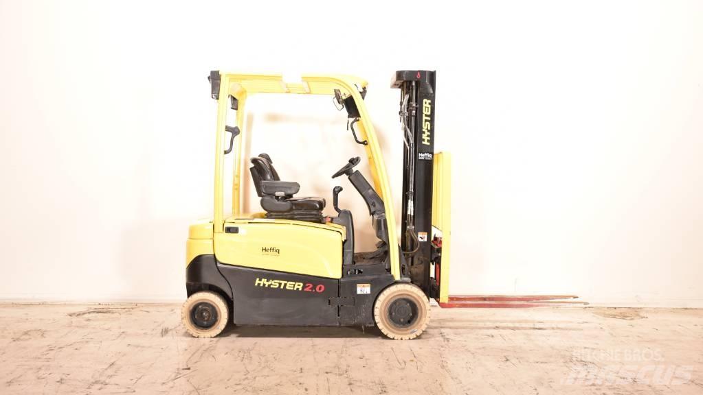 Hyster J 2.0 XN شاحنات ذات رافعات شوكية تعمل بالكهرباء