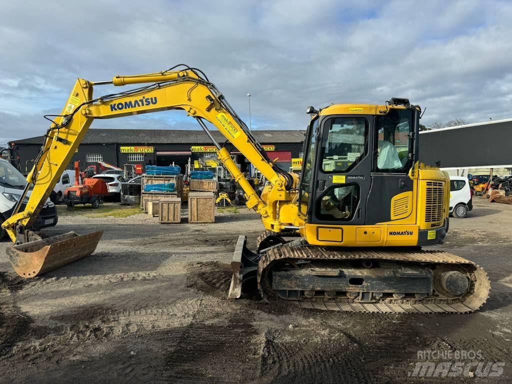 Komatsu PC 118 MR-8 حفارات زحافة