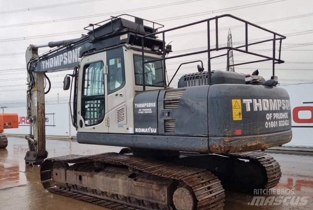 Komatsu PC 210-8 حفارات زحافة