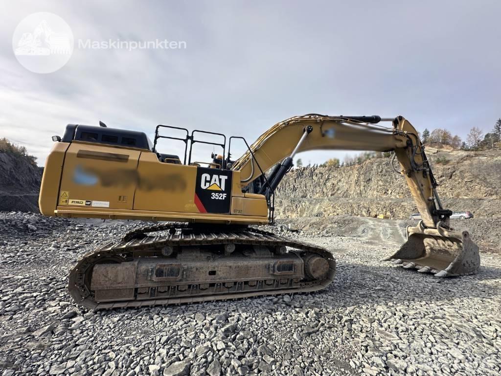 CAT 352 F حفارات زحافة