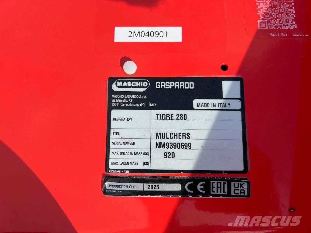 Maschio Tigre جزازات وأغطية المراعي