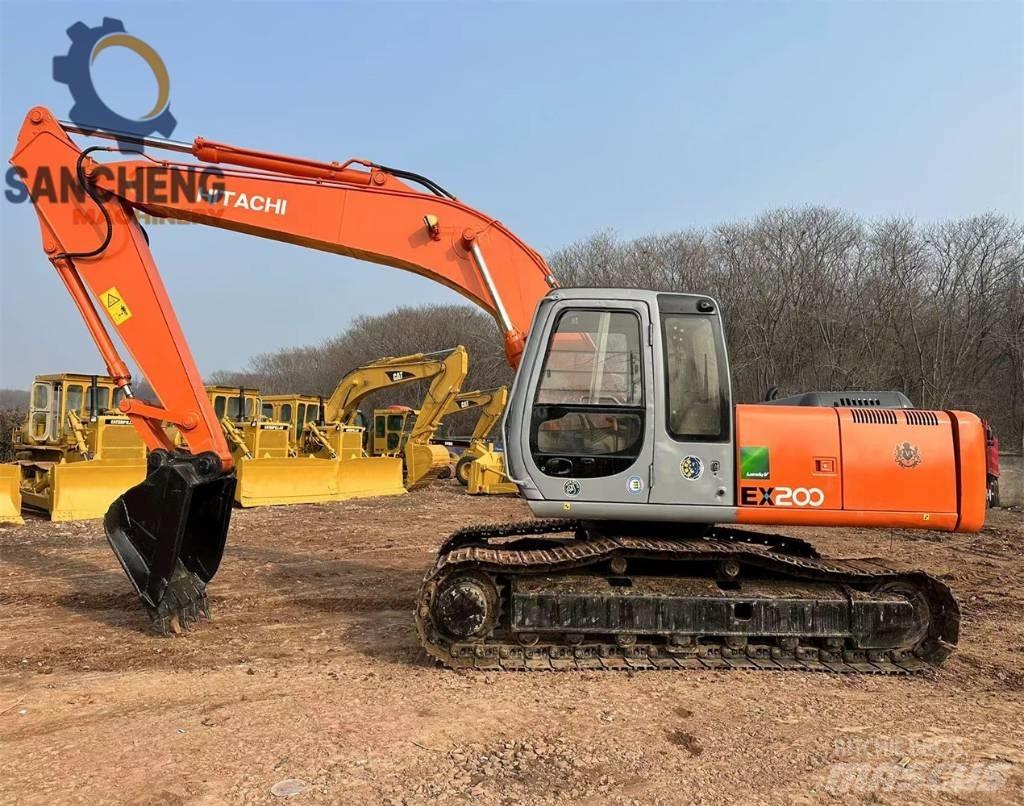 Hitachi EX 200 حفارات زحافة