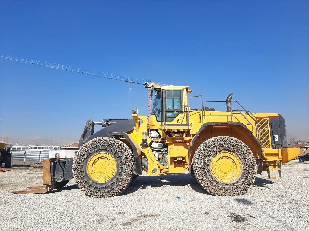 Volvo L 350 F الإطارات والعجلات والحافات