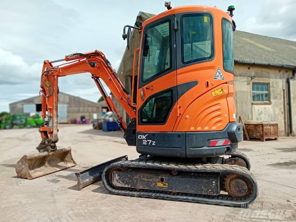 Doosan DX 27 Z حفارات صغيرة أقل من 7 طن (حفارات صغيرة)