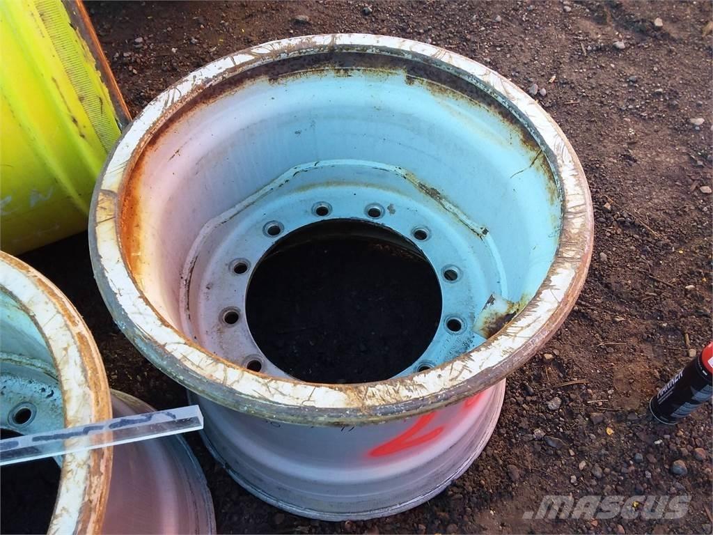 Valmet 890 20x26,5 الإطارات والعجلات والحافات