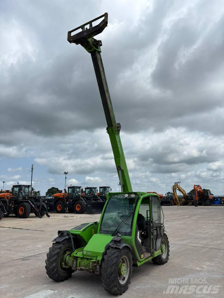 Merlo P 27.6 Plus مناولات متداخلة