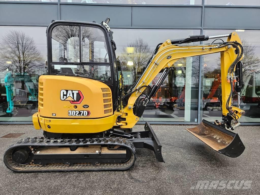 CAT 302.7 D CR حفارات صغيرة أقل من 7 طن (حفارات صغيرة)