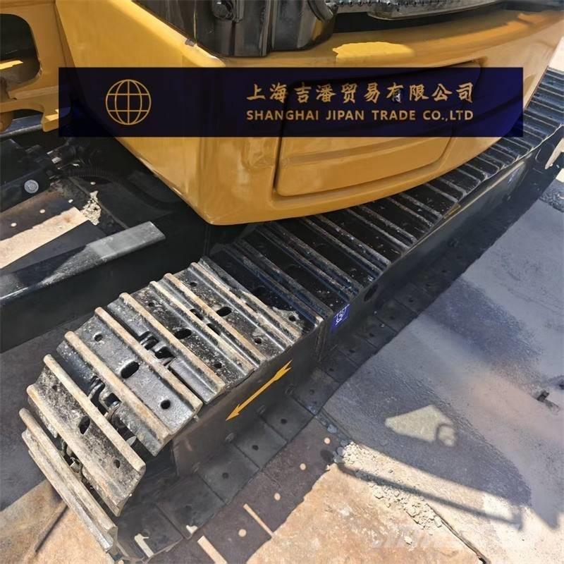 CAT 303.5 E حفارات صغيرة أقل من 7 طن (حفارات صغيرة)