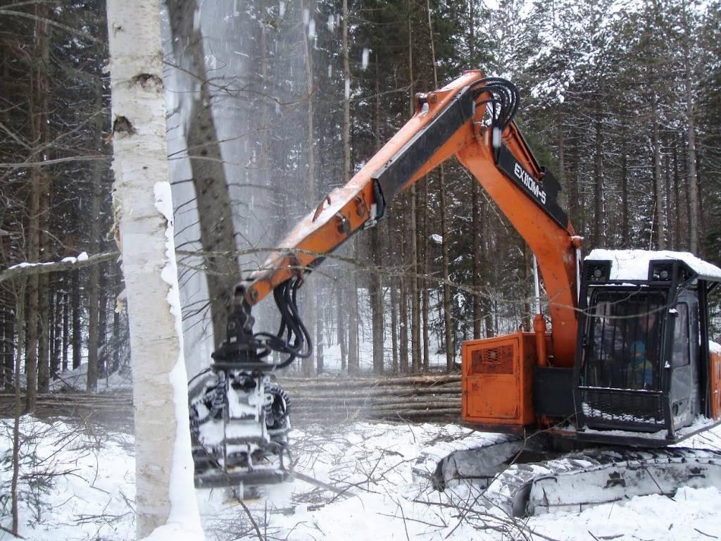 Hitachi EX110M-5 حصادات
