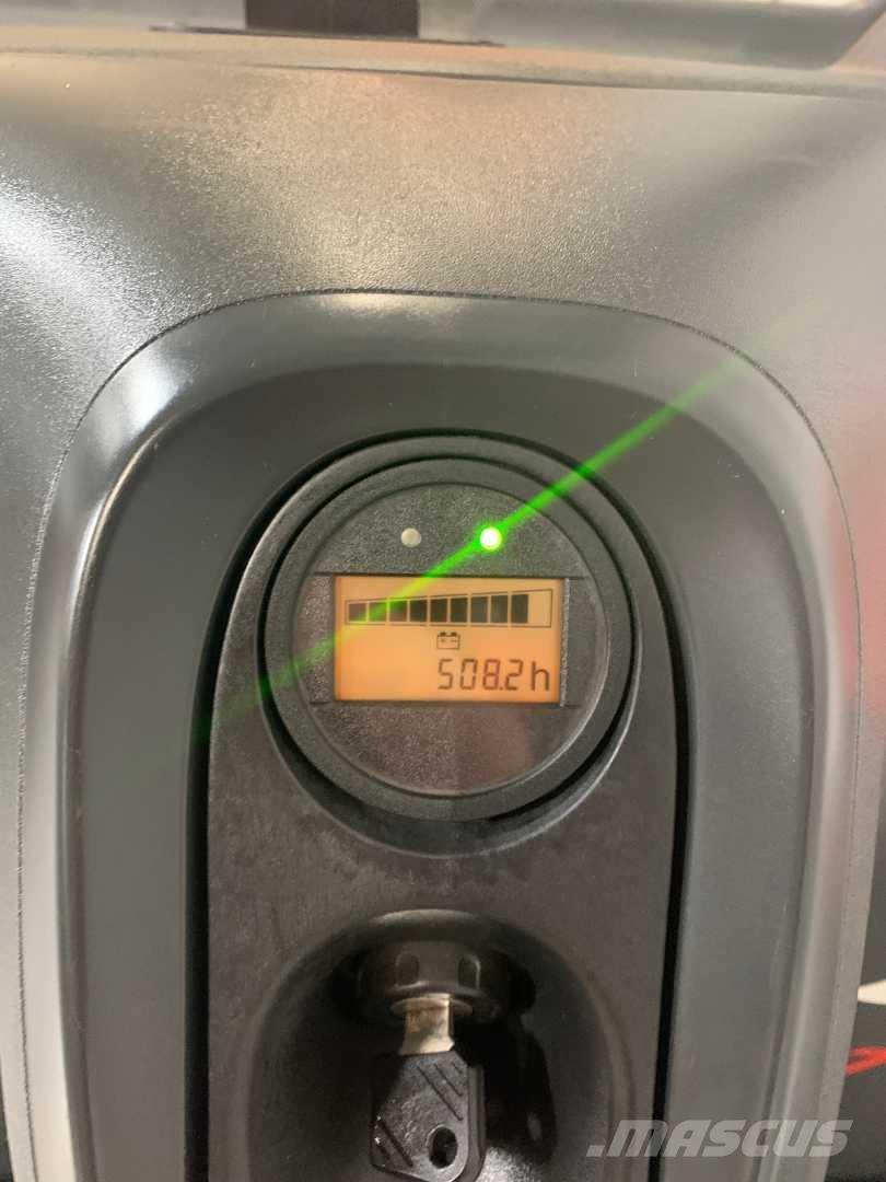 Linde T16 معدات التكديس الجوالة