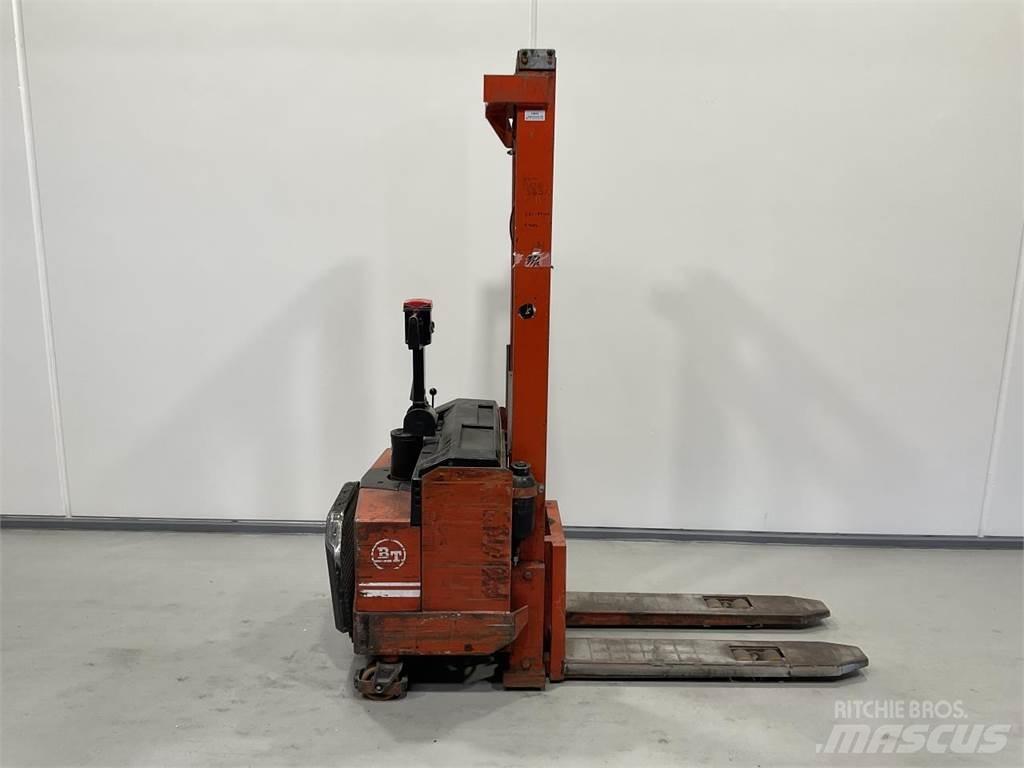 BT LSV 1250 E/10 شاحنات مناولة ذاتية الدفع
